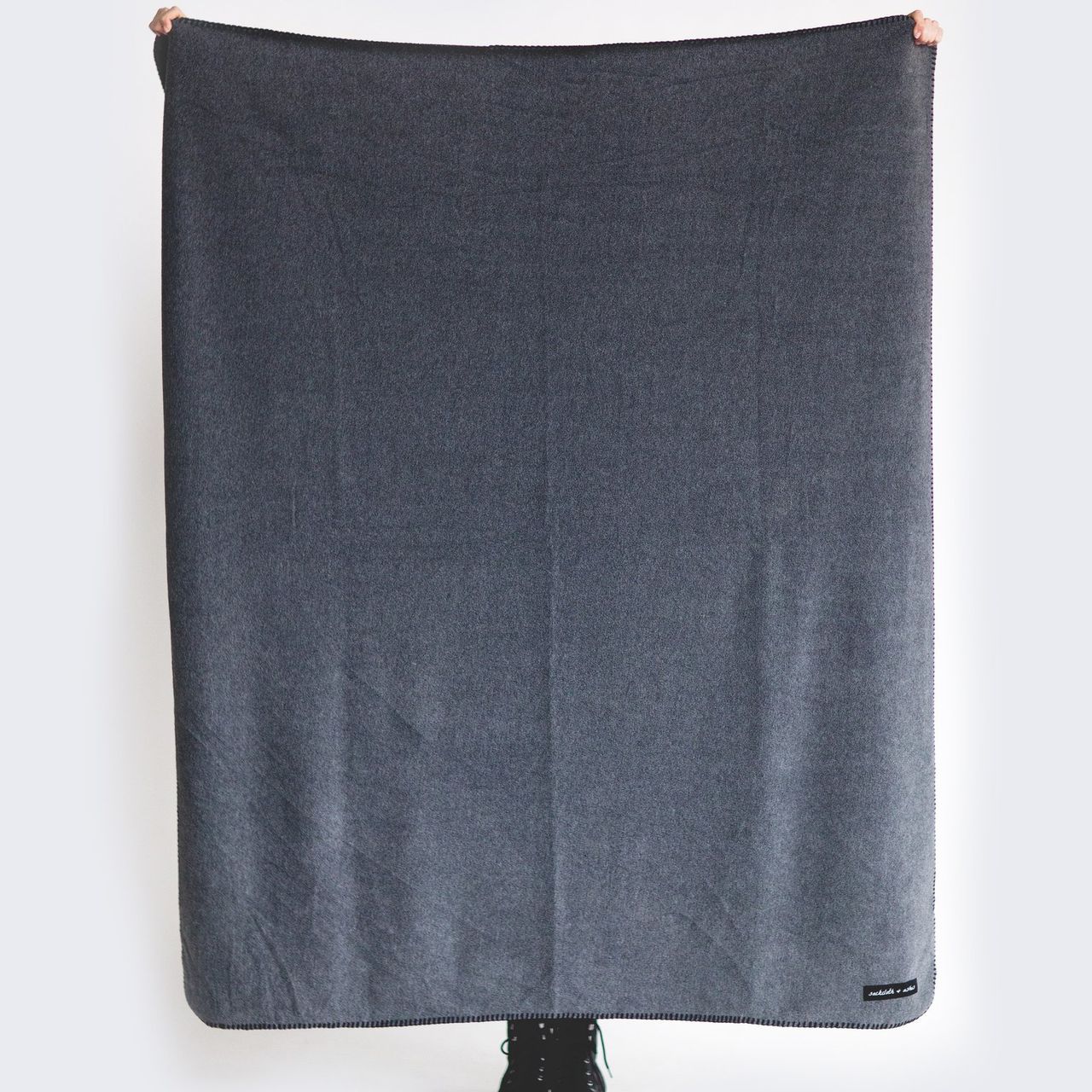 Sa Fleece Charcoal 1024X1024@2X