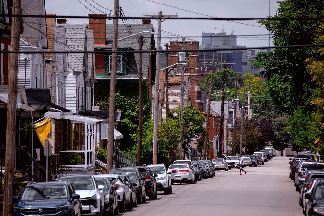 2026 133 Pittsburgh Hello Neighbor Steve Jeter 1853