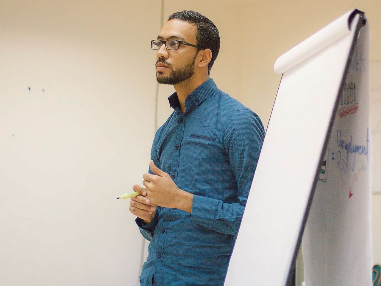 Palestine Efe Online Work Training 2014 16 Lr